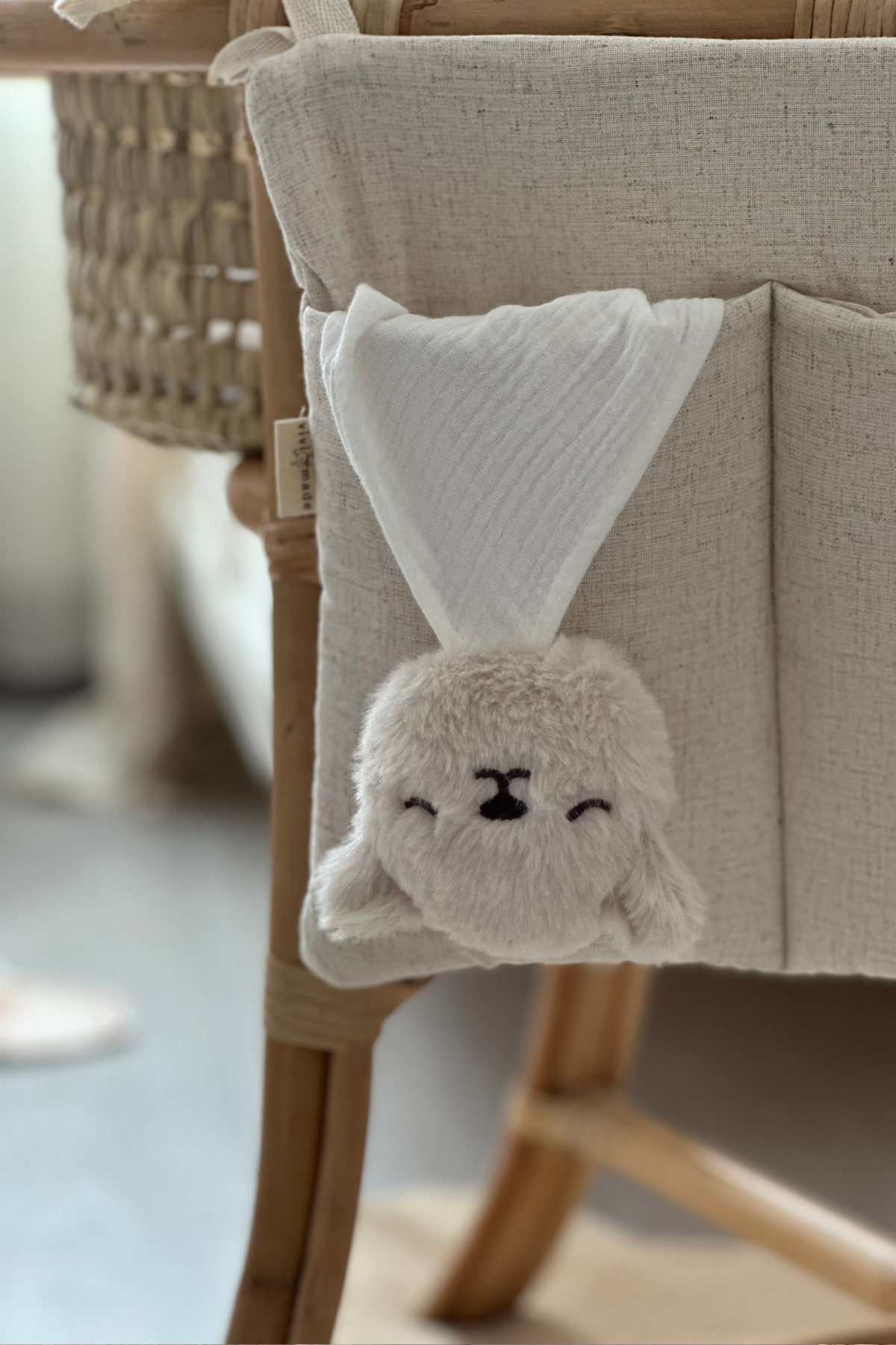 Mona Müslin Uyku Arkadaşı