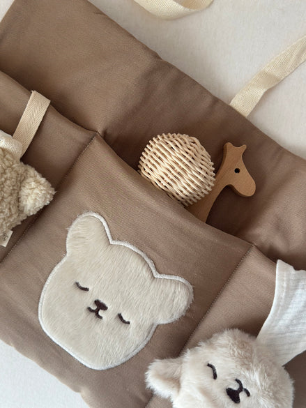 Nakış Detaylı Keten Kumaş Bebek Çocuk Yatak Beşik Kenarı Organizeri