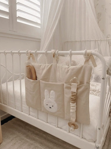 Miffy Nakış Detaylı Keten Kumaş Bebek Çocuk Yatak Beşik Kenarı Organizeri