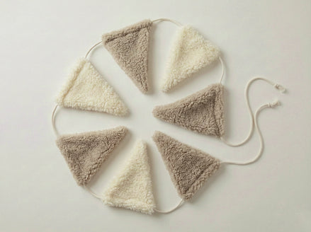 Flama Bebek ve Çocuk Odası Duvar Süsü